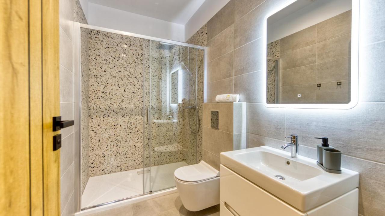 Apartamenty Vip Zdrojowa 6 Świeradów-Zdrój Buitenkant foto