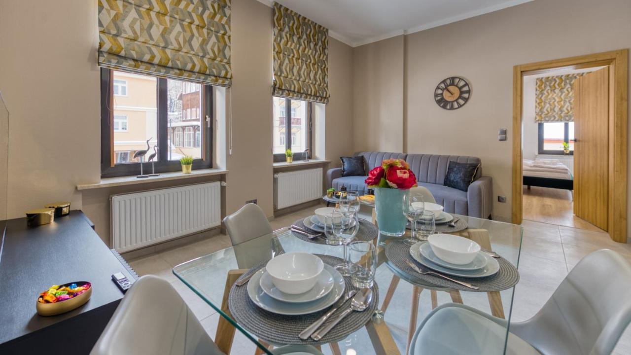 Apartamenty Vip Zdrojowa 6 Świeradów-Zdrój Buitenkant foto
